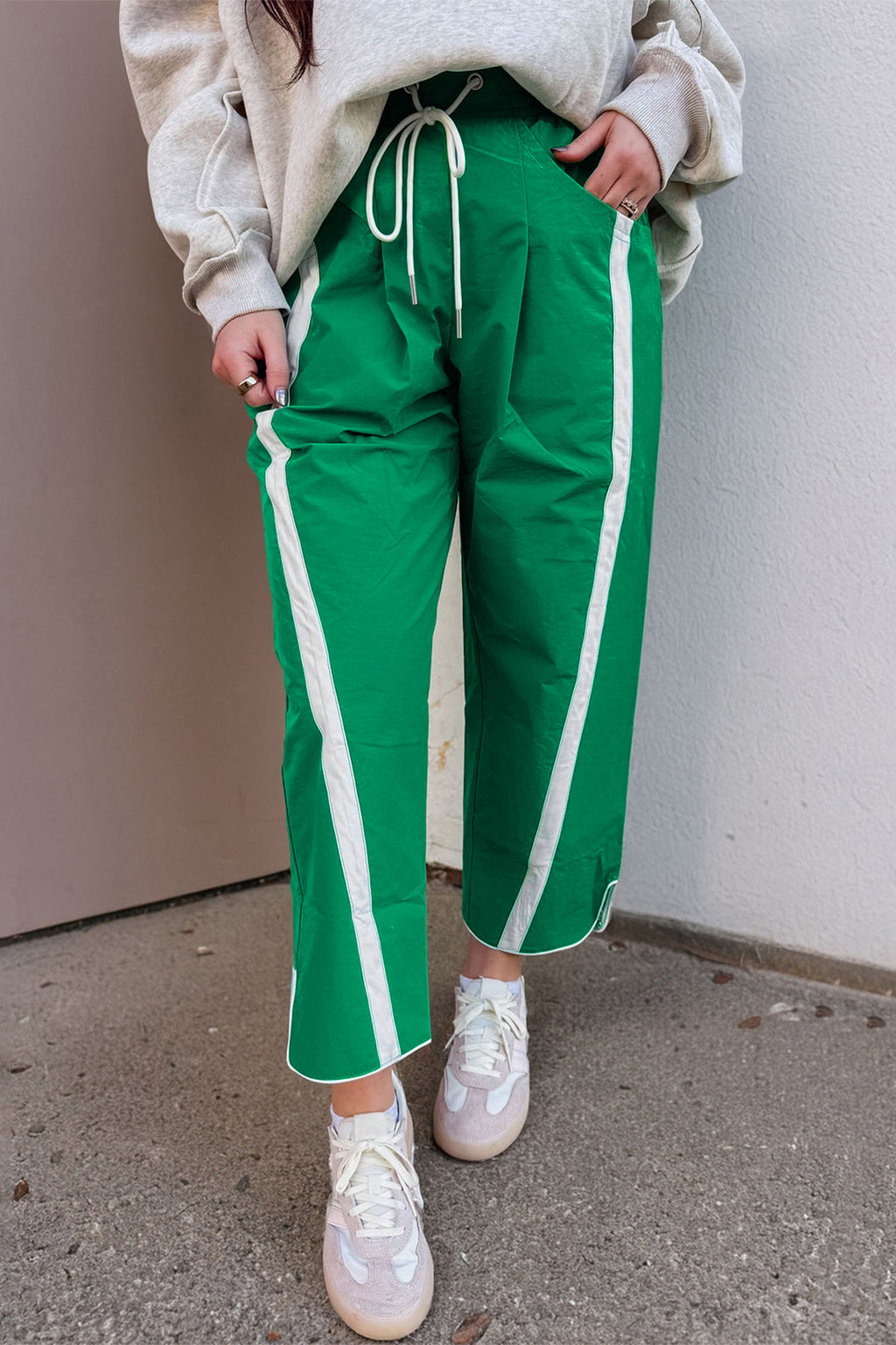 Bright Green Contrast Striped Smocked Waist Drawstring Cropped Casual Pants Bright Green 100%Cotton