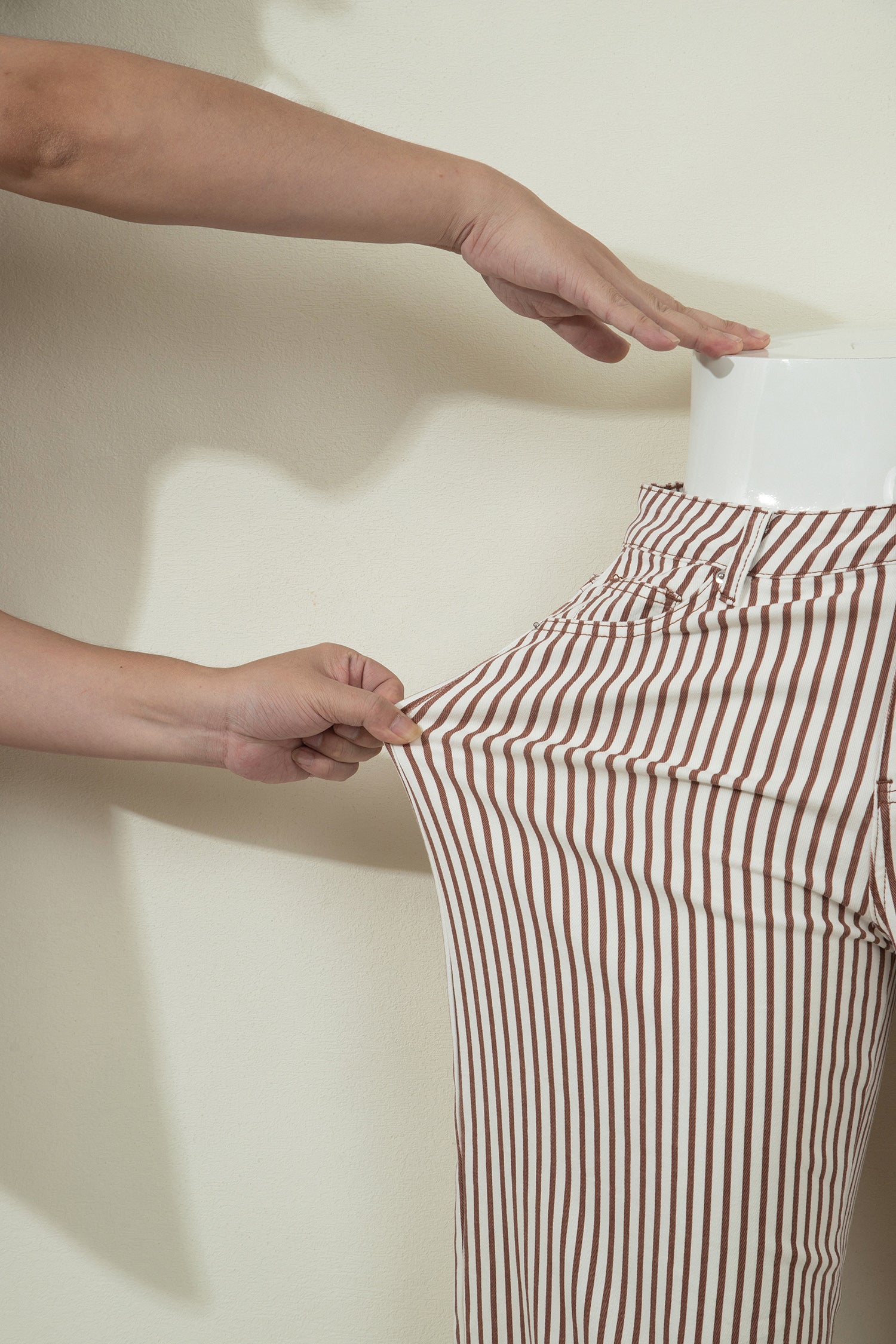 Khaki Stripe Casual Barrel Jeans
