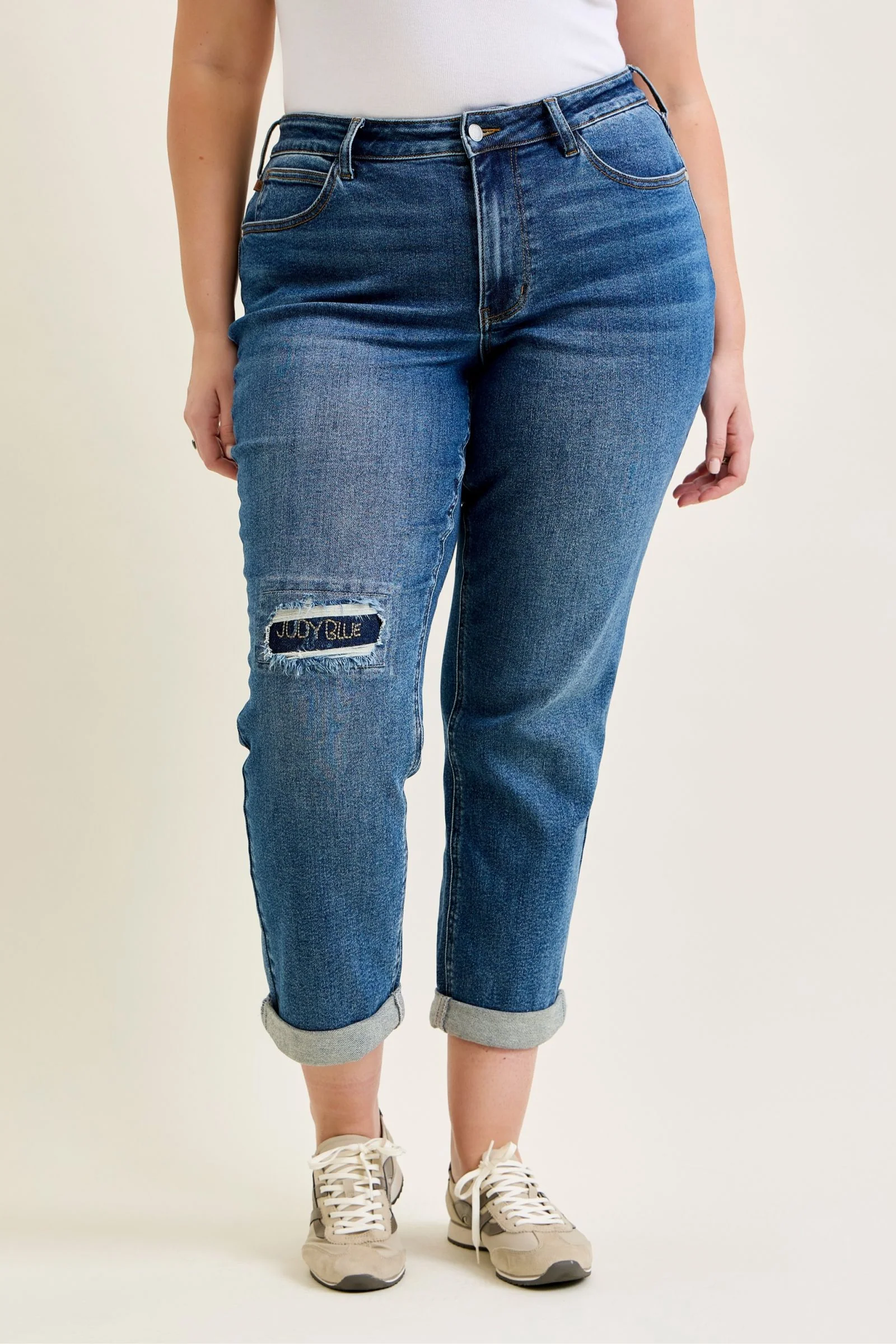 Judy Blue Mid Rise Embroidered Repair Patch Boyfriend Denim Jeans 881071