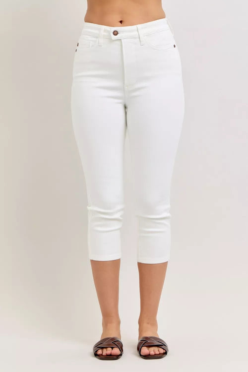 Judy Blue High Waist Extended Waistband Capri Pants with Spade Pockets WHT